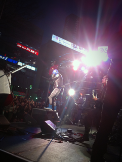 黒夢ゲリラライブ写真.png